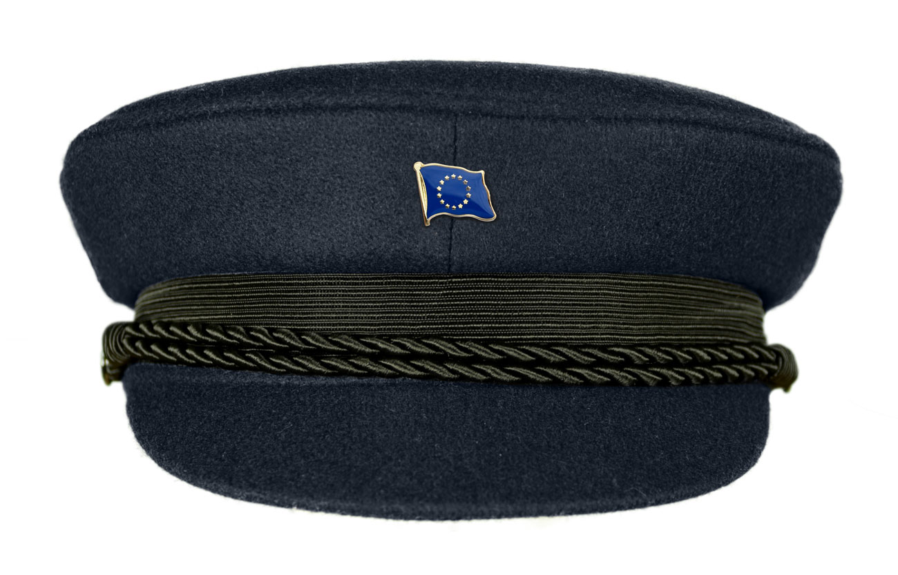 MADSea dunkelblauer Elbsegler mit Flaggenpin Europa